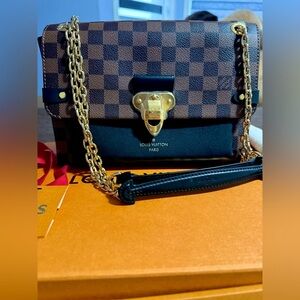 Louis Vuitton Damier Vavien PM in New Condition 💯
